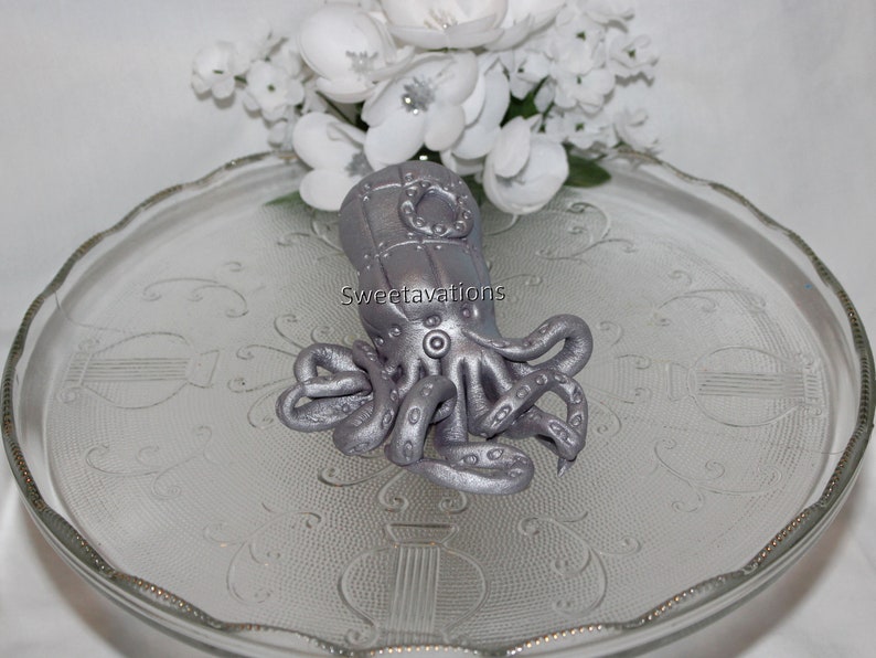 Fondant Octopus Cake Topper Octopus Topper Steampunk Topper Steampunk Octopus Steampunk Cake Victorian Cake Steampunk Birthday image 1