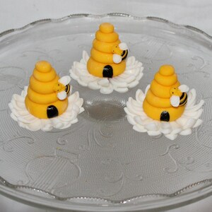 Fondant Bumble Bee Cake Topper Fondant Bee Bumble Bee Topper Fondant Insect Bee Topper Fondant Beehive Bumble Bee Baby Shower image 2