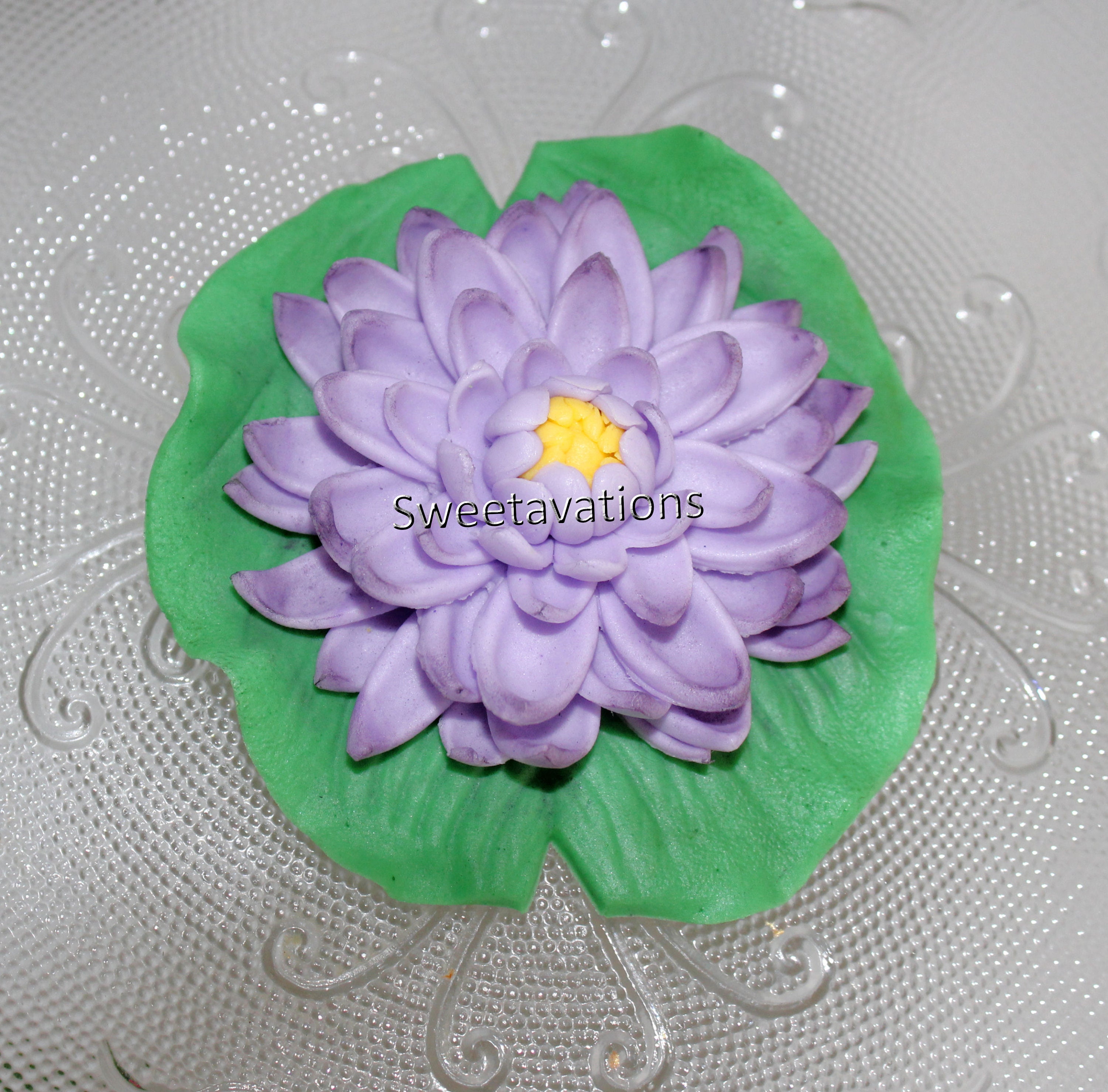Sugar Flower Lotus Cake Topper Fondant Lotus Fondant Lily Etsy