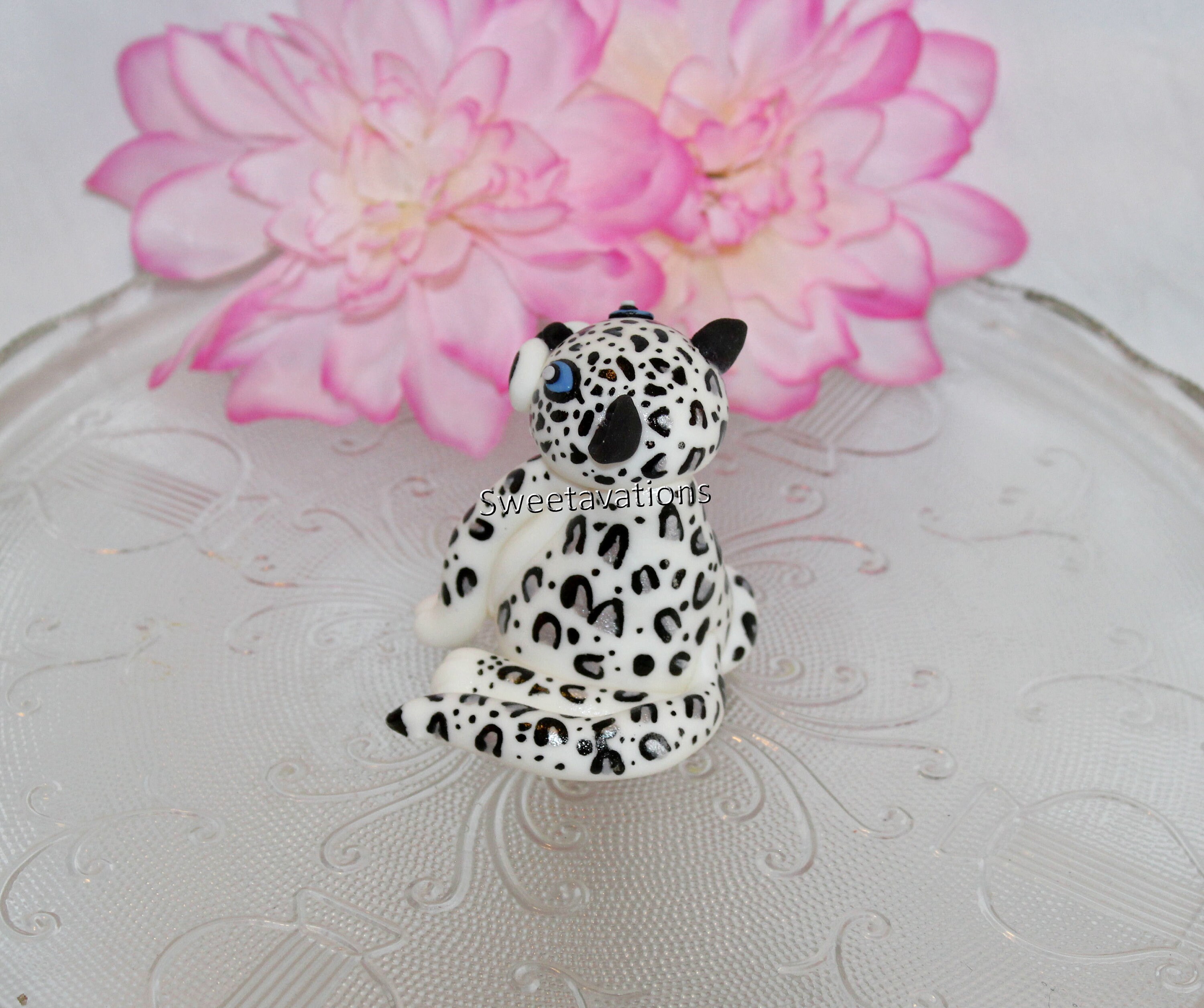 Fondant Leopard Cake Topper Fondant Snow Leopard Leopard | Etsy