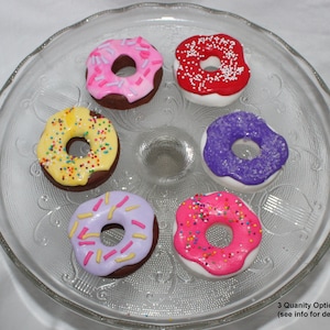 Fondant Donut Cake Topper - Fondant Doughnuts - Doughnut Cake Topper - Donut Topper - Fondant Candy - Candy Cake Topper - Candy Cake