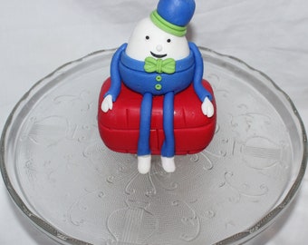 Fondant Humpty Dumpty Cake Topper, Mother Goose Baby Shower, Nursery Rhyme Birthday
