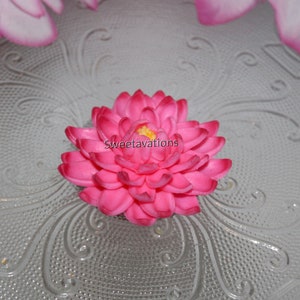 Sugar Flower Lotus Cake Topper Lotus Topper Fondant Lotus Fondant Lily Pad Fondant Flower Fondant Water Lily Water Lily Topper image 3