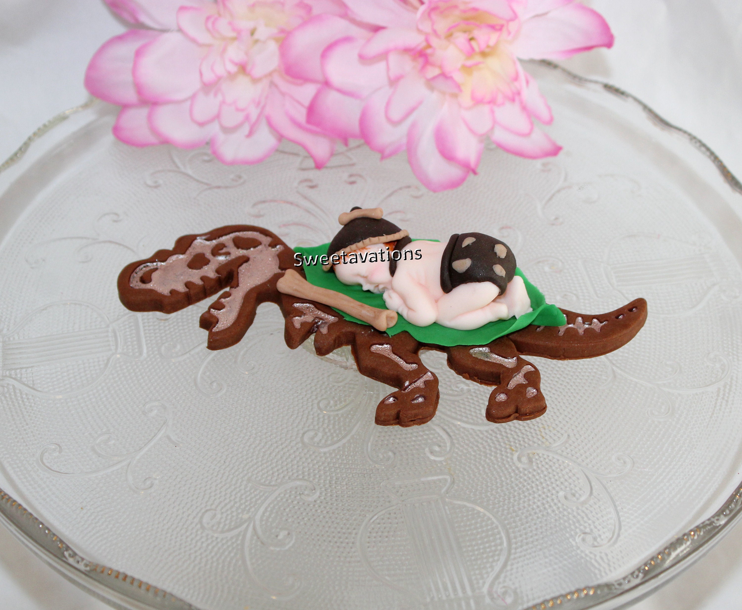 Fondant Dinosaur Baby Cake Topper Fondant Baby Baby Dinosaur