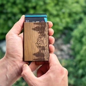 Personalized Wooden Wallet: Nature Engraved RFID Metal Card Holder