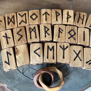 Beautiful English Burr Oak Hardwood Hand Burnt Wooden Elder Futhark Rune Tiles *Free UK Delivery* image 5