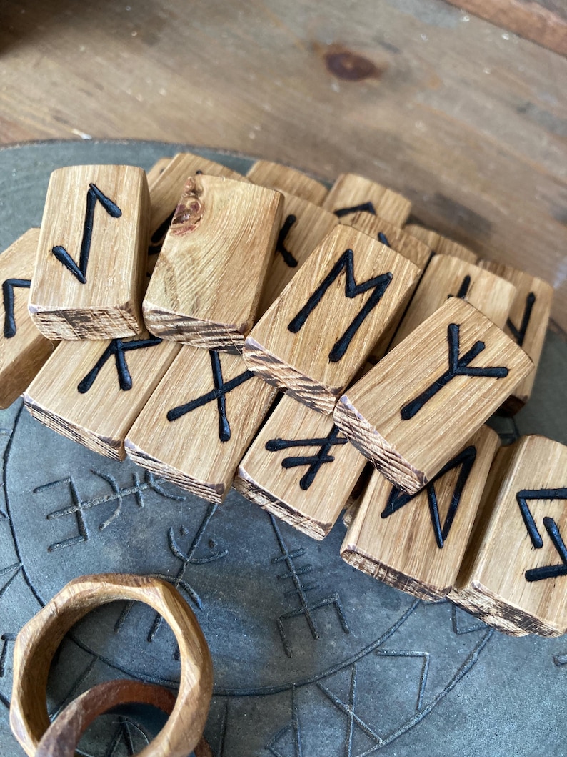 Beautiful English Burr Oak Hardwood Hand Burnt Wooden Elder Futhark Rune Tiles *Free UK Delivery* image 3