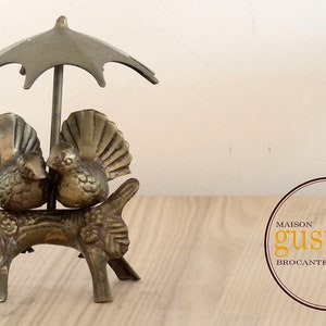 FREE DELIVERY - Figurine of birds under a brass umbrella, art deco collector&#39;s item in brass