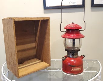Coleman Model 200 T-66 Oil Lamp Globe No. 550 | Green Camping Lamp