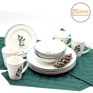 Mayfair & Jackson Christmas Dinnerware Set for 4 to 24 People | Vintage Holiday Tableware