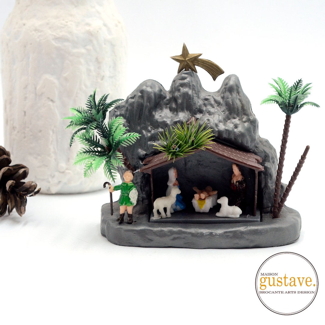 Small Vintage Plastic Nativity Scene From 1974 Retro Wall Etsy