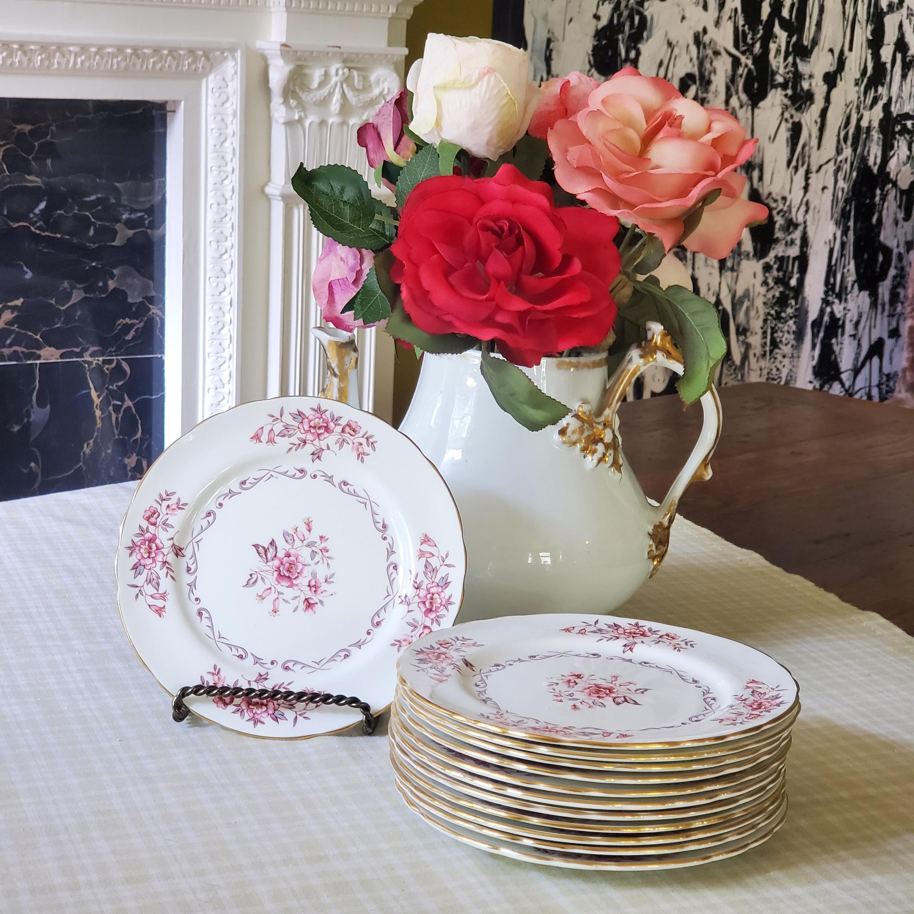 Rose Marie Dinnerware Set by Aynsley 8512 Bone China England