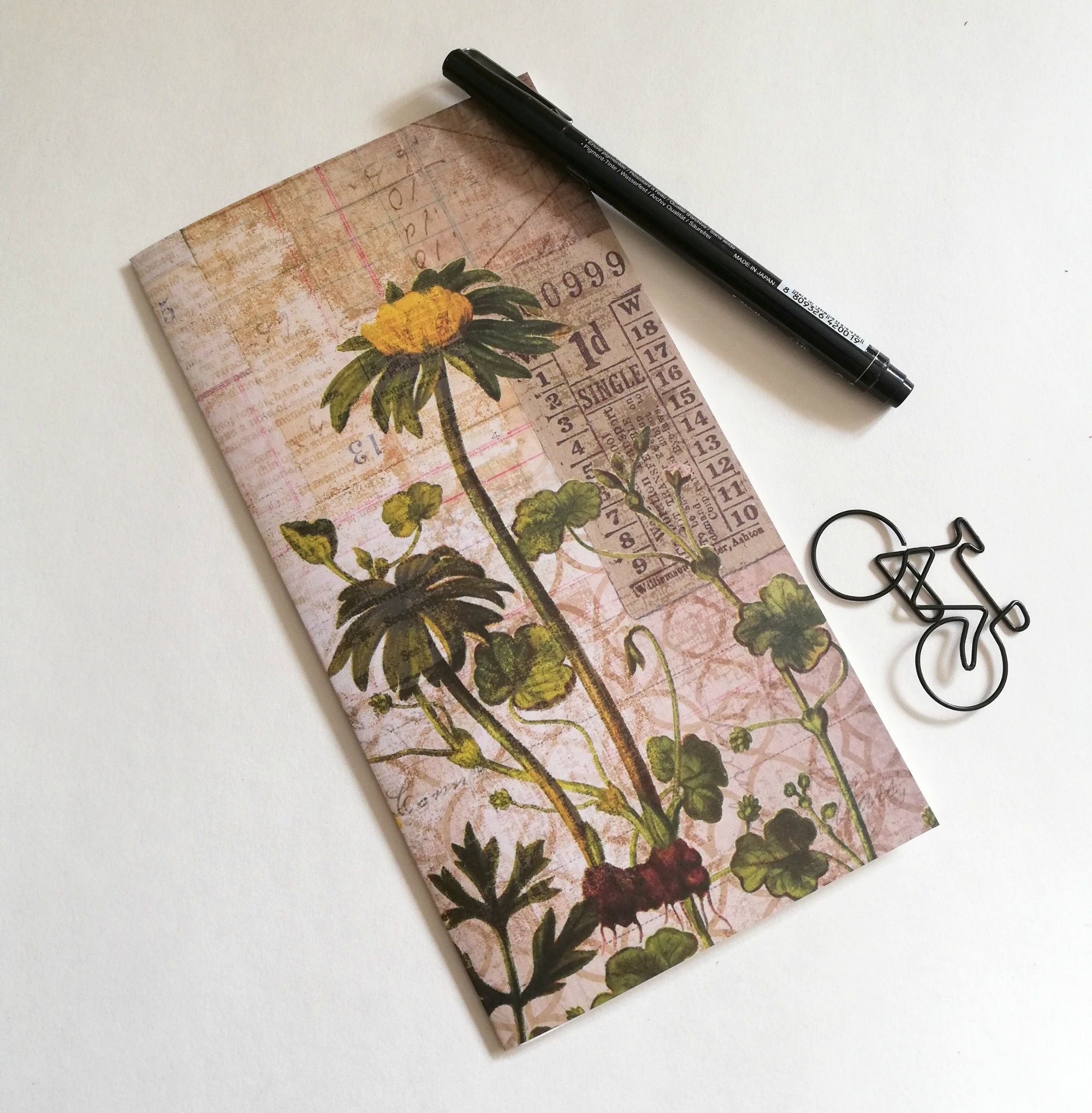 Travelers Notebook Insert, YELLOW FLOWER, sizes Regular Standard A5