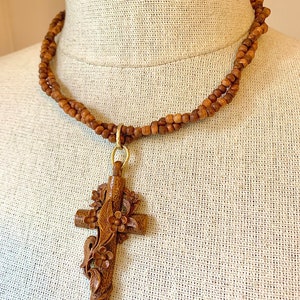 Vintage Victorian French Wooden Cross Necklace With Carved Flowers image 4