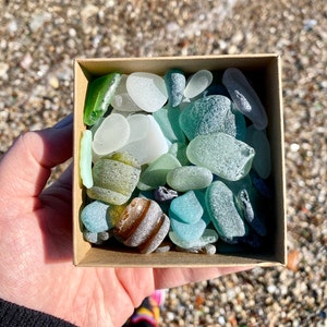 Sea Glass Bulk / Beach Glass Crafting / Sea pottery / Sea shells / Mermaid treasures