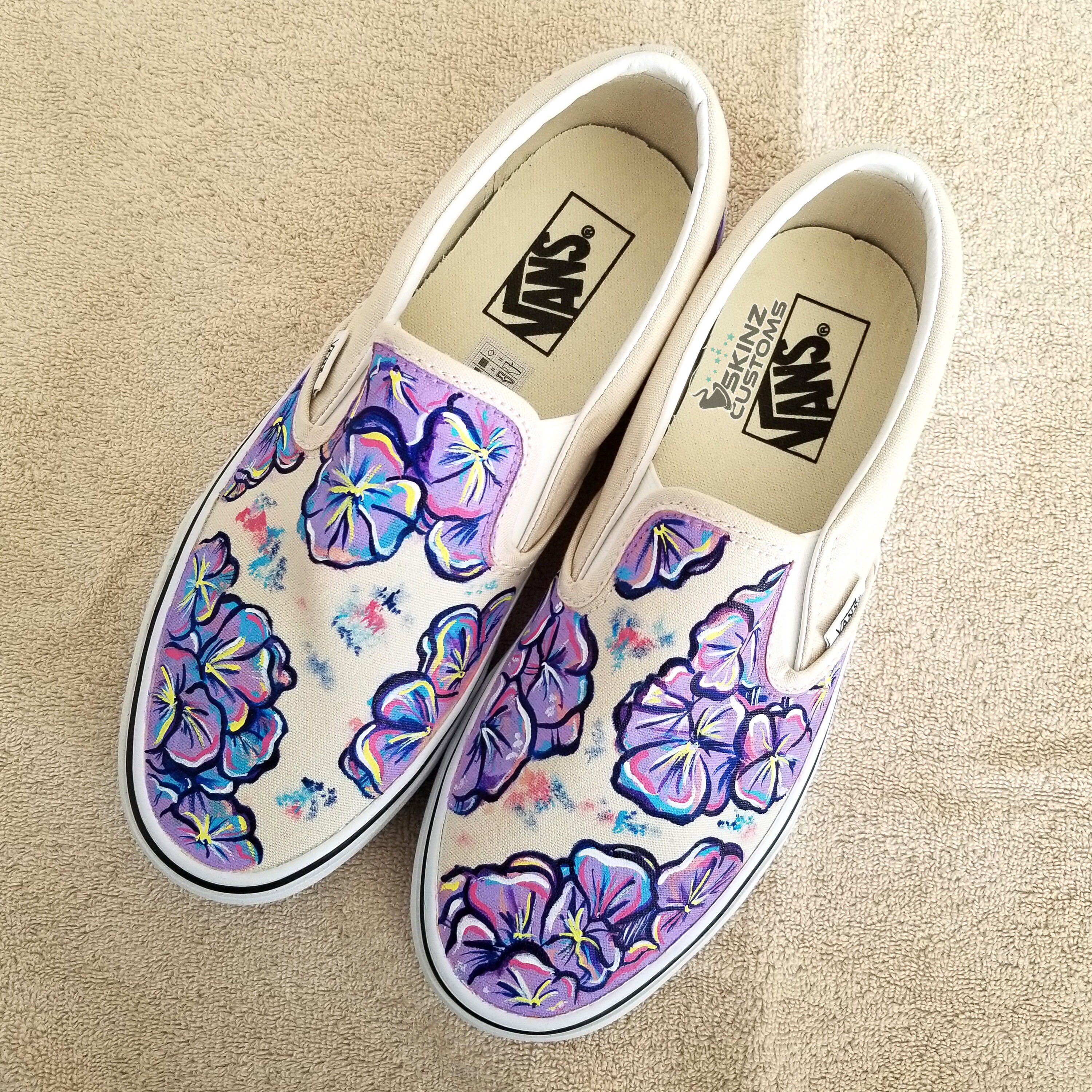 flower design vans