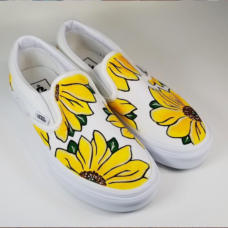 Slip on vans with sunflowers deals