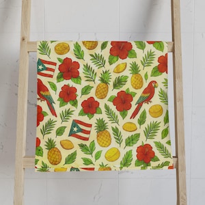 Tropical Hand Towel - Vibrant Puerto Rican Prints for Kitchen or Bathroom, Gift for Tropical Lovers, Beach Decor, Housewarming