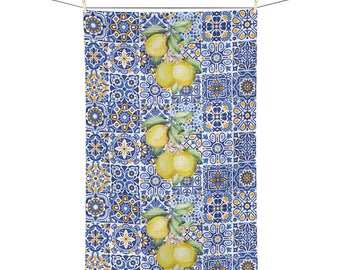 Strofinaccio in microfibra con motivo a piastrelle di limoni / Cucina blu con agrumi mediterranei