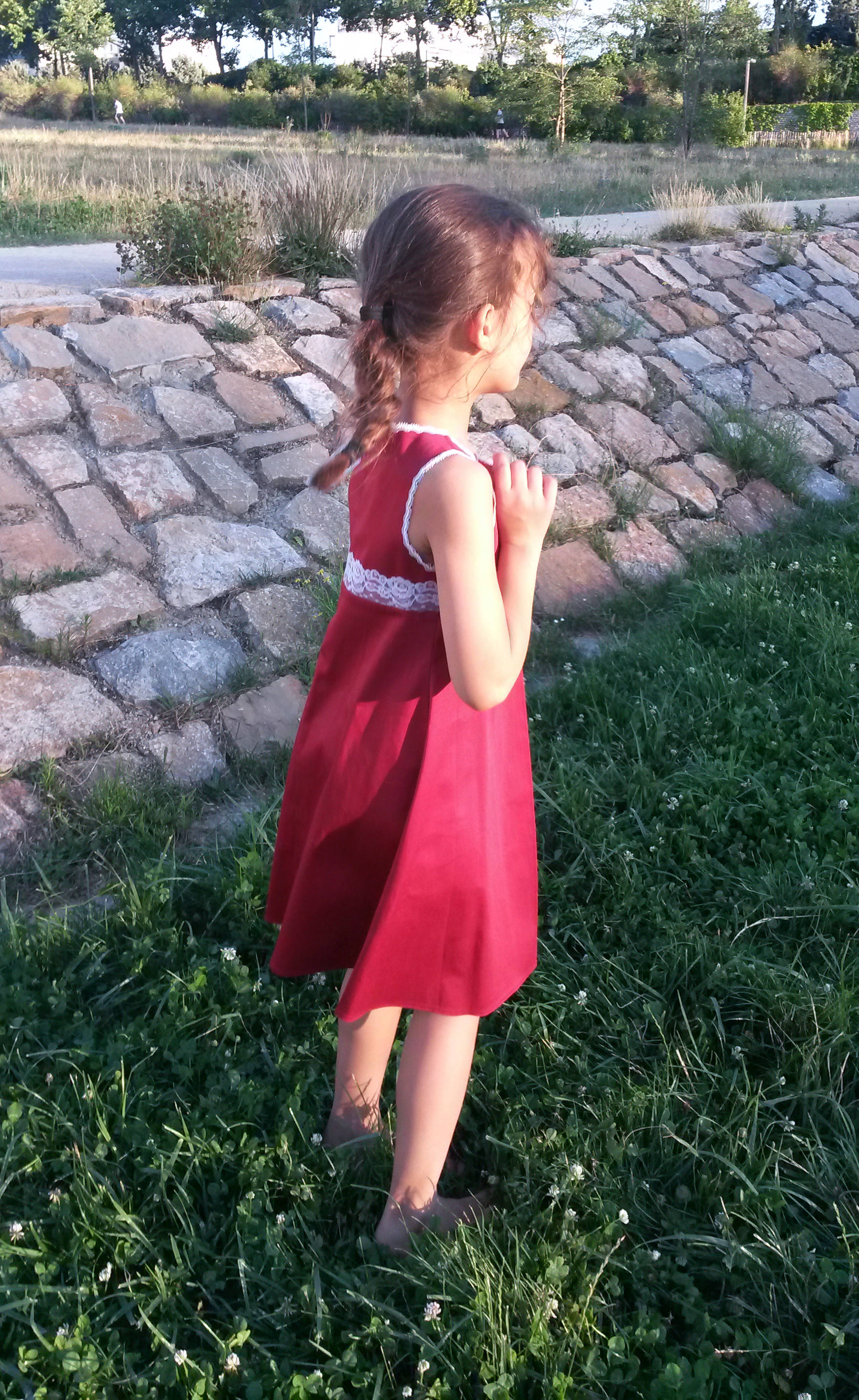 Bonét ét Bonét Geraldine dress 2y CLEARANCE 50% OFF! Girl in Red Cotton Satin and Lace Dress