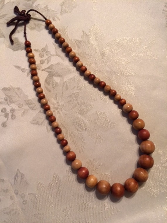 Vintage 1960's Wooden Beads Necklace