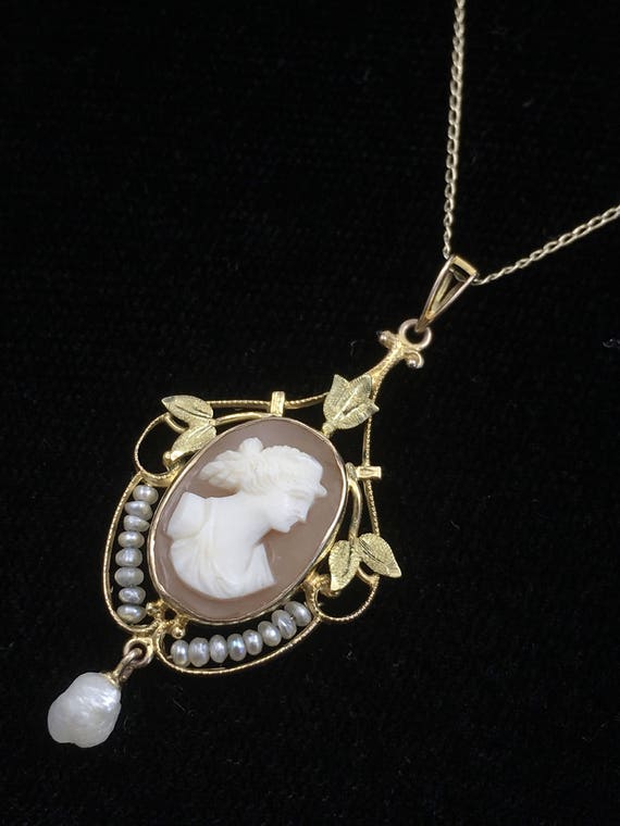 10KY Gold Lavaliere Cameo and Seed Pearl Pendant … - image 1