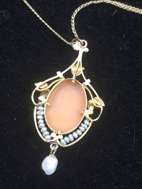 10KY Gold Lavaliere Cameo and Seed Pearl Pendant … - image 5