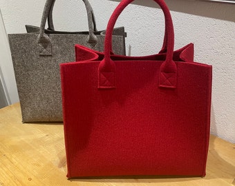 Felt bag wool white shopper office bag 100% Merino design virgin wool felt - size W34 - H32 - D20 - with handle H 46 cm - in red or natural