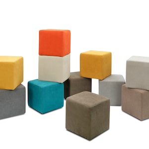 Hocker, KUBI, Pouf, Sitzwürfel, 40 x 40 cm, PU-Schaum, Pflegeleichter Bezug Möbelstoff, stabile Füße, bis 150 kg, 11 Farben wählbar image 1