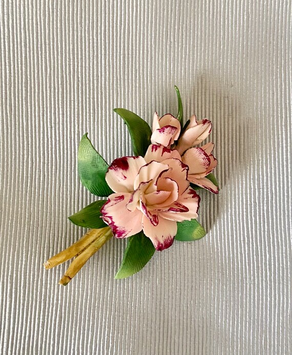 Beautiful Delicate Vintage Porcelain Flower Pin-Pi