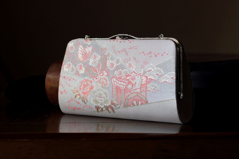 New item Vintage kimono hand pouch pink Wholesale - Silver rickshaw