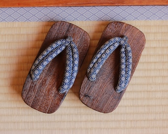 Vintage kimono shoes, Japanese geta for kids