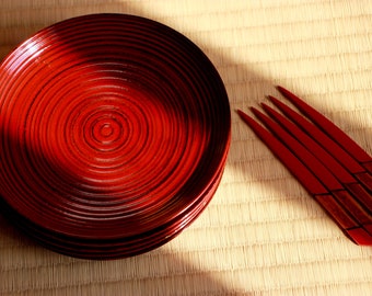 Japanese vintage lacquerware, sweet plates & picks set