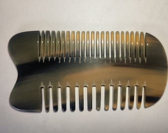 Peine de cuerno para barba hecho a mano: un estilo de bolsillo para el bigote
