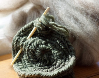 Handmade Bone Nalbinding Needle, Thin Yarn Stitching