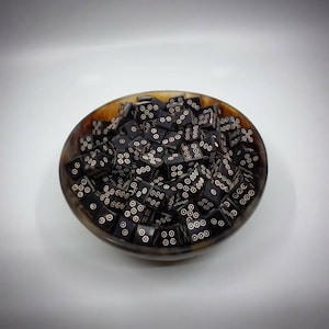Handmade horn Die, Viking Dice, Medieval Dice, Carved Dice, Betting Dice
