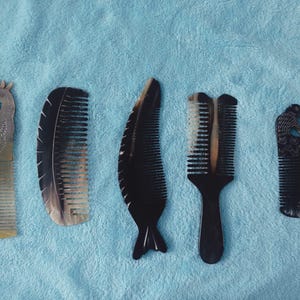 5 combs pack, Husband/wife Gift, Viking Inspired Comb, Beard Comb / Curly Hair Horn Comb, Ecofriendly Gift, Extra Large Wide Teeth Comb