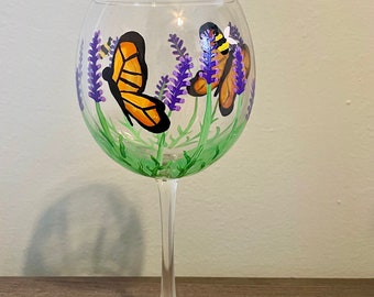 Lavender Wine Glass - Lavender and Bee Wine Glass - Bumble Bee Wine Glass - Butterflies - Personalized Wine Glass - Hand Painted