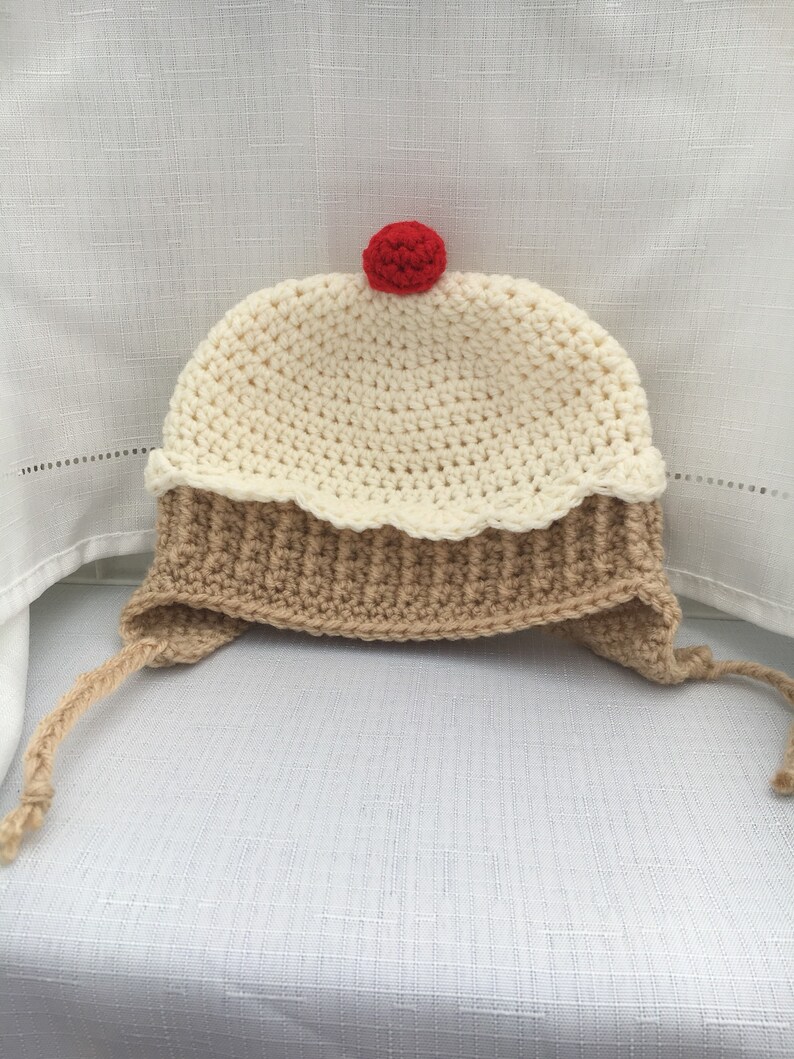 Ice Cream Cone Hat First Birthday Hat Children/'s Hats Cupcake Hat Baby Photo Hat Crochet Cupcake Hat Cute Winter Hats