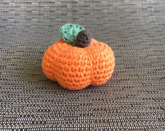 Pumpkin Keychain - Stuffed Pumpkin Keychain - Plush Pumpkin Key Ring - Pumpkin Backpack Accessory