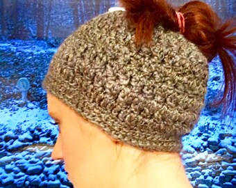 Messy Bun Beanie - Women's Clothing - Winter Hat - Crochet - Children's Hats- Accessories - Winter - Beanies - Runner's Hat - Three Sizes