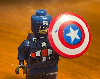 Lego Captain America mini fig Action Figure Avengers w shield