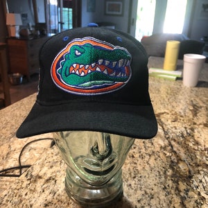 Florida Gators 1990s fitted hat vintage 7 1/8 image 1