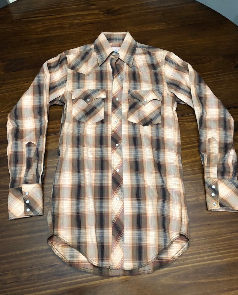 Vintage Wrangler denim pearl snap shirt 15 12-34 beauty