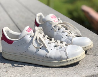 Adidas Stan Smith tennis shoes women size 7 Pink used