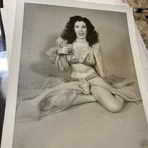 1950&#39;s burlesque Joy Dasher photograph showgirl 8x10 Akron OH