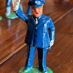 Barclay Policeman with hand up 3” lead figure dimestore toy