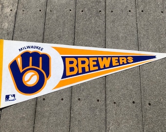 1970’s Milwaukee Brewers pennant baseball full size 30” NOS