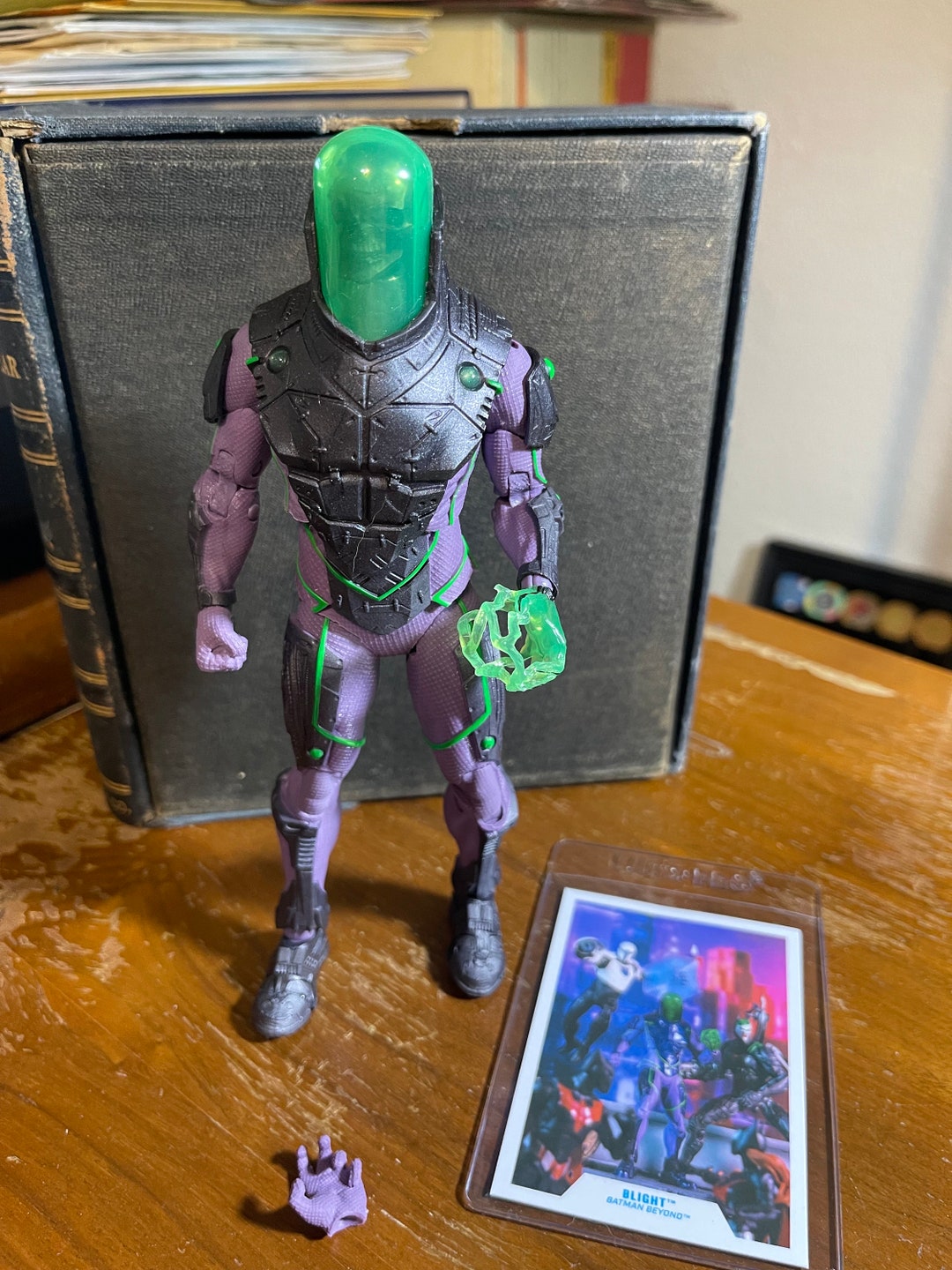 Figura McFarlane DC Multiverse – Blight (Batman Beyond) 18 Cm – Action Figure Da Collezione Con 22 Punti Articolazione - 4
