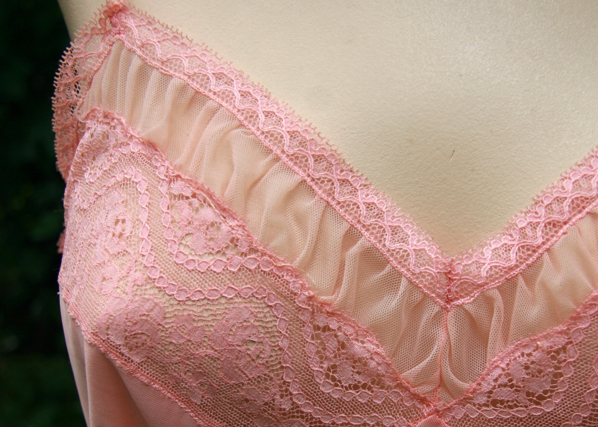 RARE 50s WYL Slip Dress in Sexy Coral M 34 Cheap Frills Custom Vintage